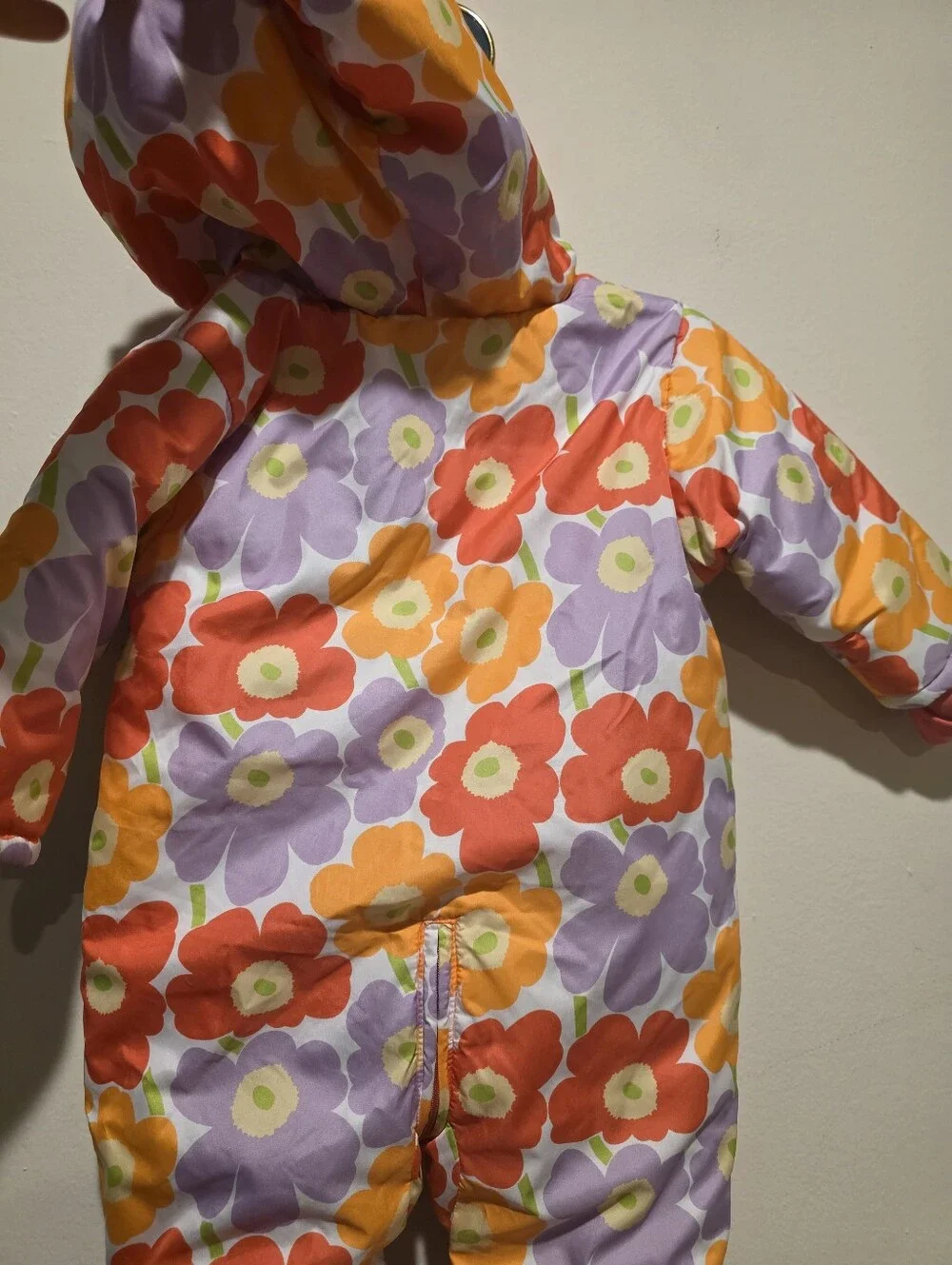 Marimekko infant floral snowsuit, bunting, and puffer pram in size 68 / 6 Months